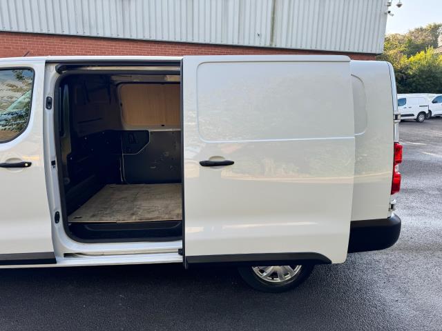 2022 Vauxhall Vivaro 2900 1.5D 100Ps Dynamic H1 Van (DV72OUX) Image 43