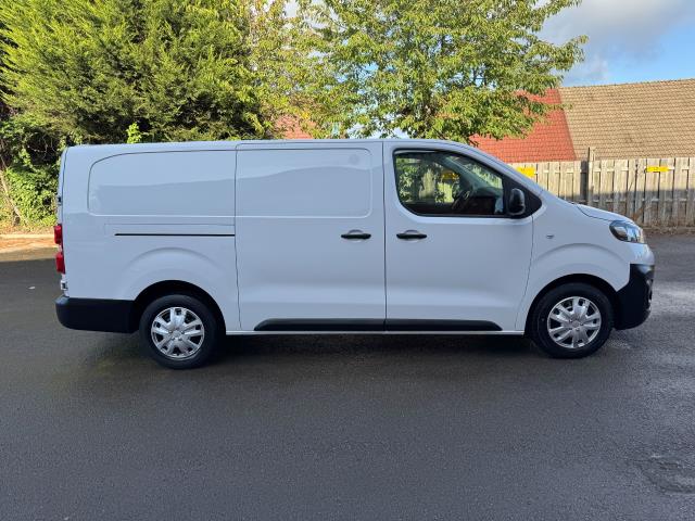 2022 Vauxhall Vivaro 2900 1.5D 100Ps Dynamic H1 Van (DV72OUX) Image 10