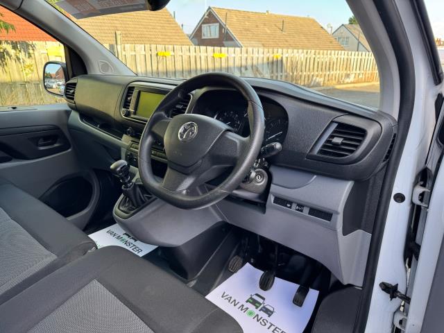 2022 Vauxhall Vivaro 2900 1.5D 100Ps Dynamic H1 Van (DV72OUX) Image 14