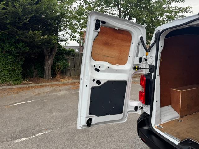 2022 Vauxhall Vivaro L2 2900 1.5D 100Ps Dynamic H1 Van (DV72WBJ) Image 57