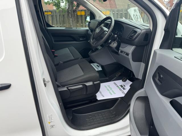 2022 Vauxhall Vivaro L2 2900 1.5D 100Ps Dynamic H1 Van (DV72WBJ) Image 12