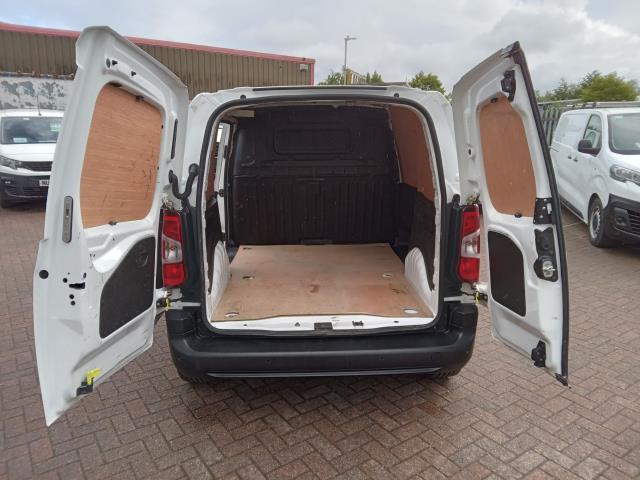 2021 Vauxhall Combo Cargo 2300 1.5 Turbo D 100Ps H1 Dynamic Van (DW21AUR) Image 18