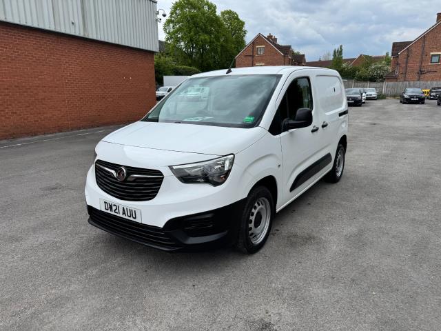 2021 Vauxhall Combo Cargo 2300 L2 1.5 Turbo D 100Ps H1 Dynamic Van (DW21AUU) Image 4