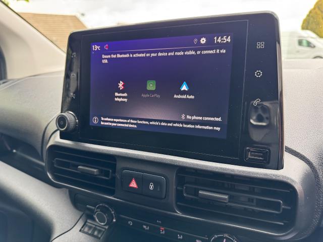 2021 Vauxhall Combo Cargo 2300 L2 1.5 Turbo D 100Ps H1 Dynamic Van (DW21AUU) Image 30