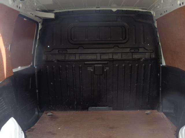 2020 Vauxhall Combo Cargo 2300 1.5 Turbo D 100Ps H1 Sportive Van (DW69BDY) Image 10