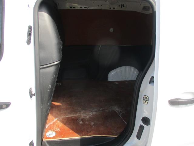 2020 Vauxhall Combo Cargo 2300 1.5 Turbo D 100Ps H1 Sportive Van (DW69BGE) Image 29