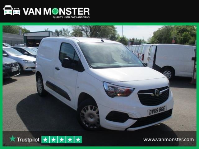 2020 Vauxhall Combo Cargo 2300 1.5 Turbo D 100Ps H1 Sportive Van (DW69BGE) Image 1