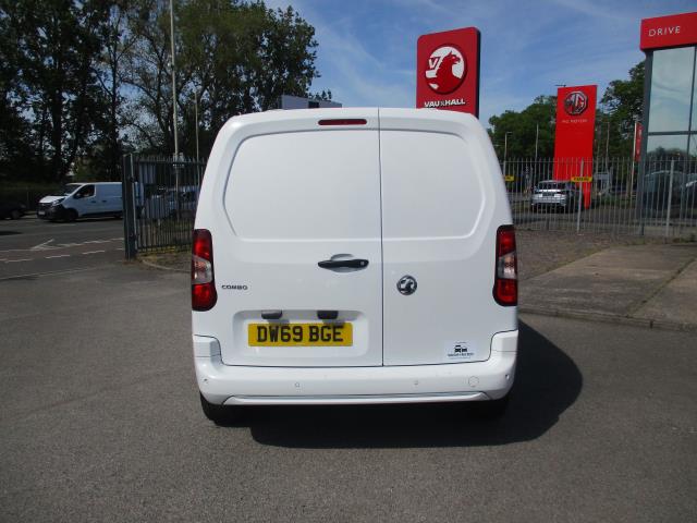 2020 Vauxhall Combo Cargo 2300 1.5 Turbo D 100Ps H1 Sportive Van (DW69BGE) Image 6