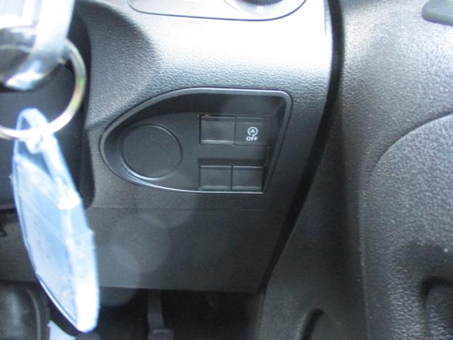 2020 Vauxhall Combo Cargo 2300 1.5 Turbo D 100Ps H1 Sportive Van (DW69BGE) Image 17