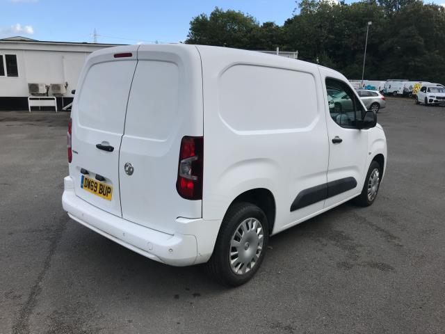 2020 Vauxhall Combo Cargo 2300 1.5 Turbo D 100Ps H1 Sportive Van (DW69BUP) Image 11