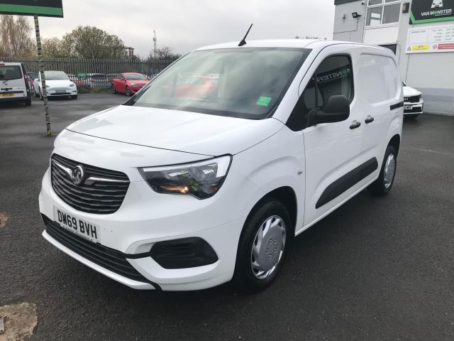 2020 Vauxhall Combo Cargo 2300 L1 1.5TURBO D 100PS SPORTIVE EURO 6 (DW69BVH) Image 2