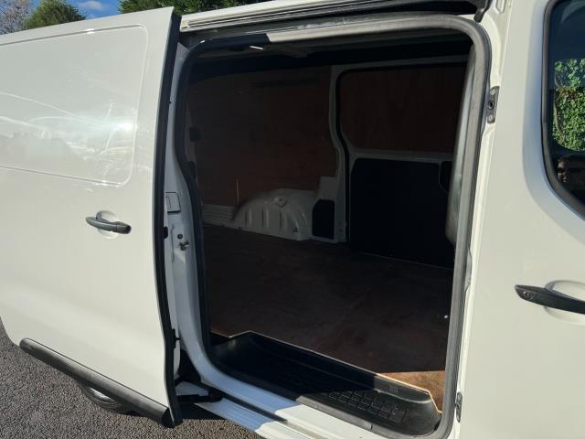 2020 Vauxhall Vivaro 2900 1.5D 100Ps Dynamic H1 Van (DW69BXJ) Image 38