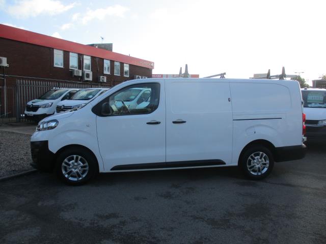 2021 Vauxhall Vivaro 2900 1.5D 100Ps Dynamic H1 Van (DW70BKN) Image 8