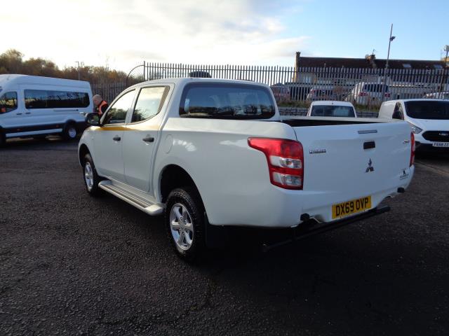 2019 Mitsubishi L200 Double Cab Di-D 151 4Life 4Wd (DX69OVP) Image 5