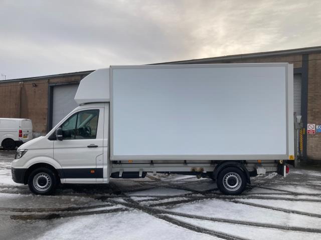 2019 Volkswagen Crafter CR35 13FT 6 LUTON 140PS STARTLINE EURO 6 TAIL LIFT  (DX69ZPL) Image 8