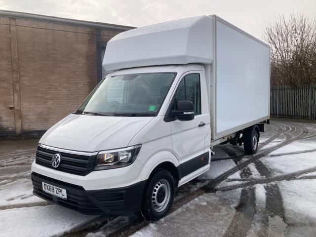 2019 Volkswagen Crafter CR35 13FT 6 LUTON 140PS STARTLINE EURO 6 TAIL LIFT  (DX69ZPL) Image 2