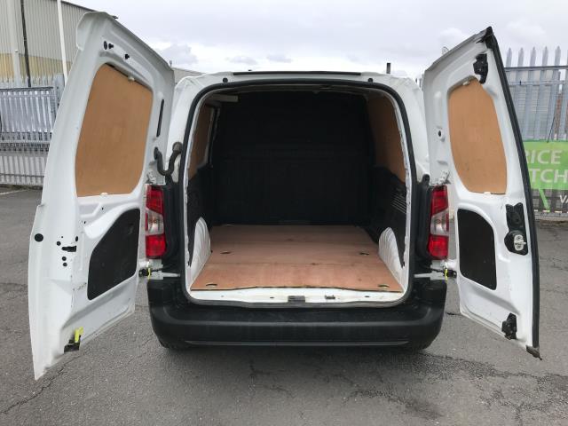 2019 Vauxhall Combo Cargo CARGO 2000 1.6D TURBO 100PS EDITION EURO 6 (DY19DWO) Image 19