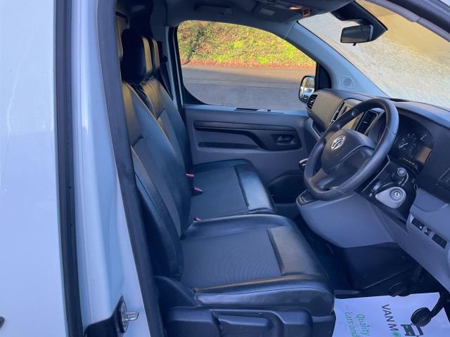 2020 Vauxhall Vivaro 2900 1.5D 100Ps Dynamic H1 Van (DY20PYV) Image 13