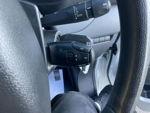 2020 Vauxhall Vivaro 2900 1.5D 100Ps Dynamic H1 Van (DY20PYV) Image 30