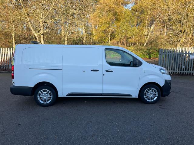 2020 Vauxhall Vivaro 2900 1.5D 100Ps Dynamic H1 Van (DY20PYV) Image 12