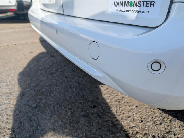 2020 Vauxhall Combo Cargo 2300 1.5 Turbo D 100Ps H1 Sportive Van (DY20SXS) Image 29