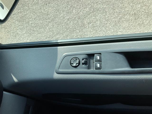 2020 Vauxhall Vivaro 2900 1.5D 100Ps Dynamic H1 Van (DY20SYE) Image 35