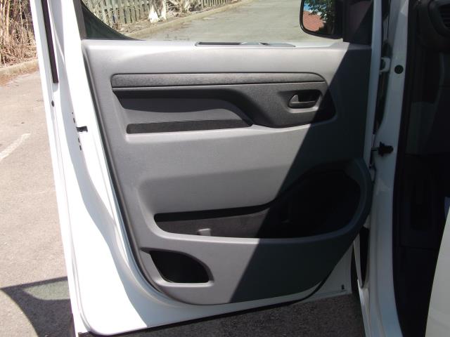 2022 Vauxhall Vivaro 3100 2.0D 145Ps Dynamic  L2 H1 Van (DY22KLM) Image 34