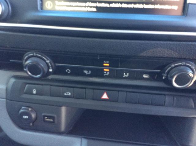 2022 Vauxhall Vivaro 2900 1.5D 100Ps Dynamic H1 Van (DY22PGE) Image 26