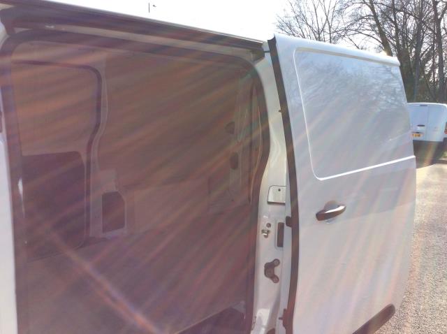 2022 Vauxhall Vivaro 2900 1.5D 100Ps Dynamic H1 Van (DY22PGE) Image 8
