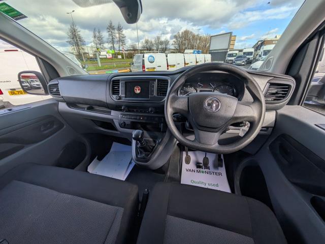 2022 Vauxhall Vivaro 2900 1.5D 100Ps Dynamic H1 Van (DY22PHA) Image 17