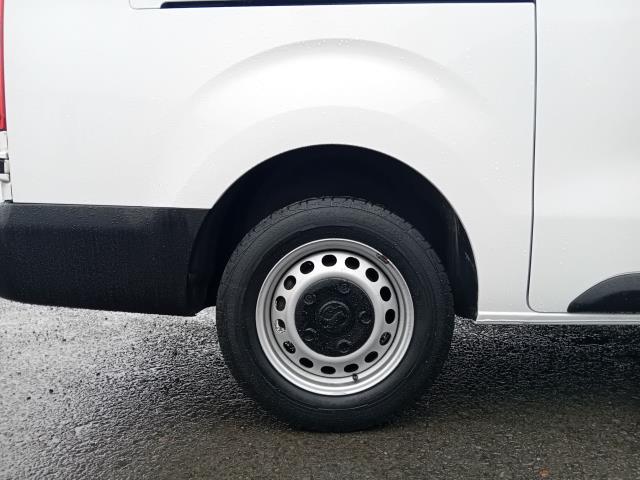 2022 Vauxhall Vivaro 2900 1.5D 100Ps Dynamic H1 Van (DY22PKX) Image 14