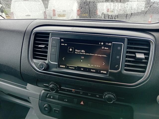 2022 Vauxhall Vivaro 2900 1.5D 100Ps Dynamic H1 Van (DY22PKX) Image 27