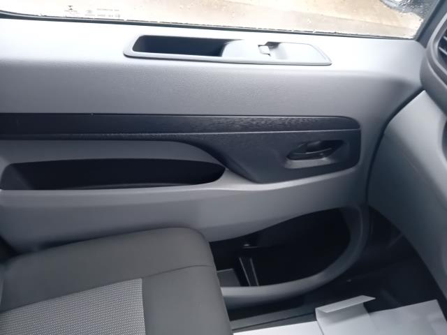 2022 Vauxhall Vivaro 2900 1.5D 100Ps Dynamic H1 Van (DY22PKX) Image 30