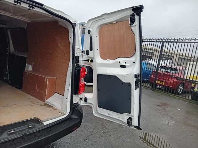 2022 Vauxhall Vivaro 2900 1.5D 100Ps Dynamic H1 Van (DY22PKX) Image 19