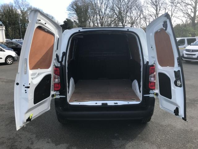 2022 Vauxhall Combo Cargo 2300 1.5 Turbo D 100Ps H1 Dynamic Van (DY22PSX) Image 9