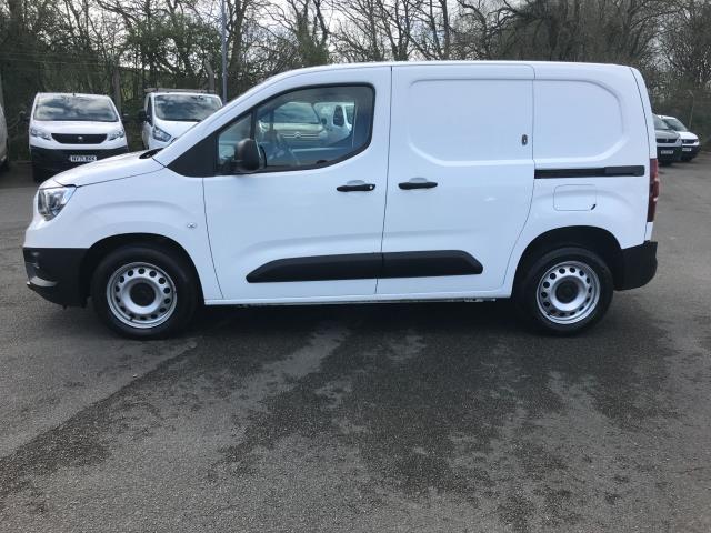 2022 Vauxhall Combo Cargo 2300 1.5 Turbo D 100Ps H1 Dynamic Van (DY22PSX) Image 4