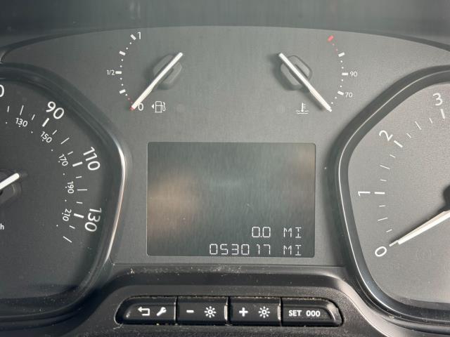 2022 Vauxhall Vivaro 3100 2.0D 145Ps Dynamic H1 D/Cab (DY22PUF) Image 12