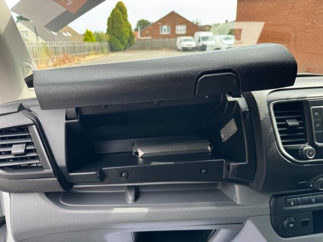 2022 Vauxhall Vivaro 3100 2.0D 145Ps Dynamic H1 D/Cab (DY22PUF) Image 40