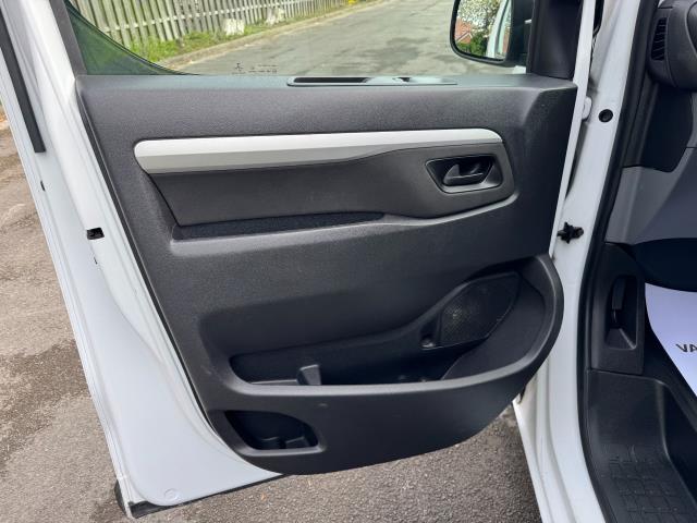 2022 Vauxhall Vivaro 3100 2.0D 145Ps Dynamic H1 D/Cab (DY22PUV) Image 36