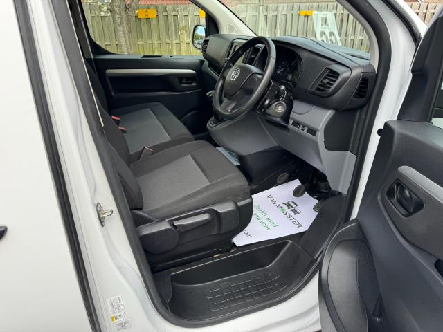 2022 Vauxhall Vivaro 3100 2.0D 145Ps Dynamic H1 D/Cab (DY22PUV) Image 13