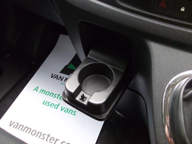 2018 Vauxhall Vivaro 2900 L2 H1 1.6CDTI 120PS SPORTIVE EURO 6 (DY68XPL) Image 27
