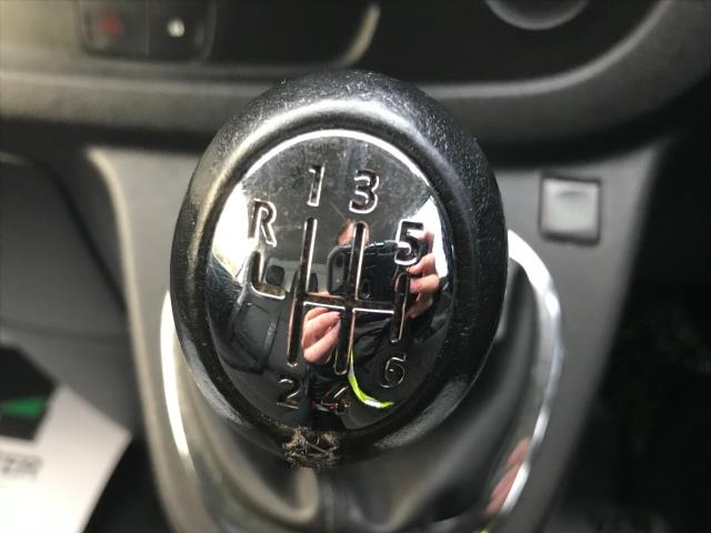 2018 Vauxhall Vivaro L2 H1 2900 1.6CDTI 120PS SPORTIVE EURO 6 (DY68XPV) Image 21