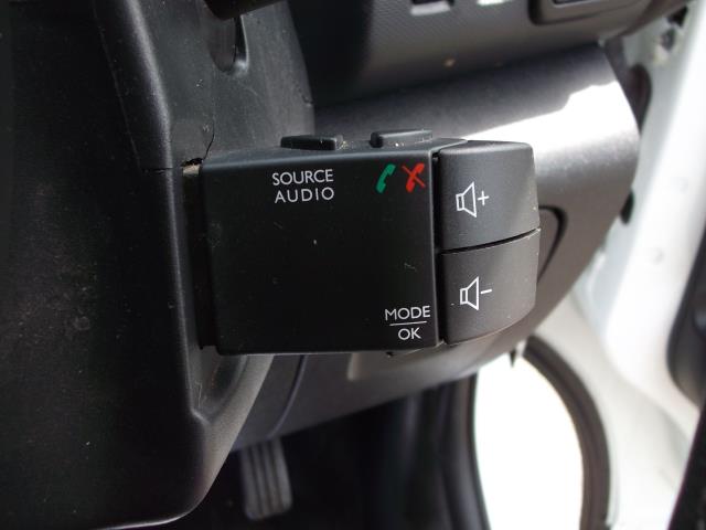 2018 Vauxhall Vivaro 2900 L2 H1 1.6CDTI 120PS SPORTIVE EURO 6 (DY68XRD) Image 23