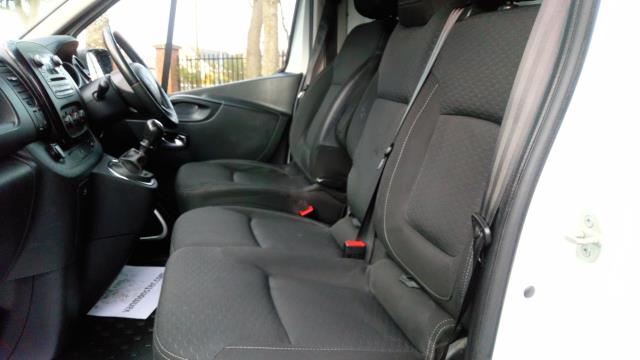 2018 Vauxhall Vivaro 2900 1.6Cdti 120Ps Sportive H1 Van (DY68XUF) Image 17