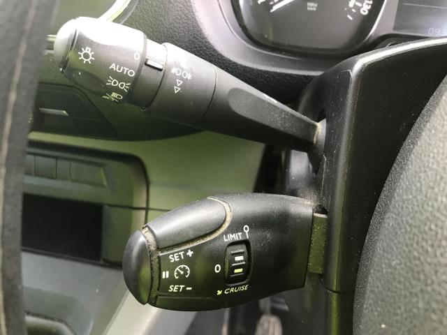 2019 Vauxhall Vivaro 2900 L2 H1 1.5D 100PS SPORTIVE EURO 6 (DY69EPC) Image 26