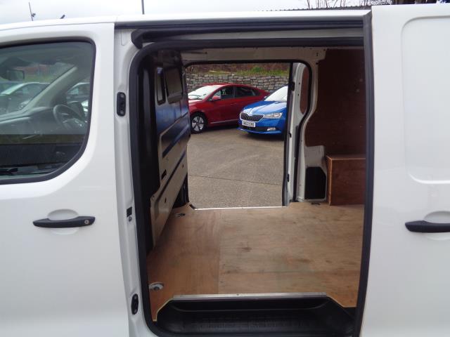 2020 Vauxhall Vivaro 2900 1.5D 100Ps Dynamic H1 Van (DY69NGV) Image 11