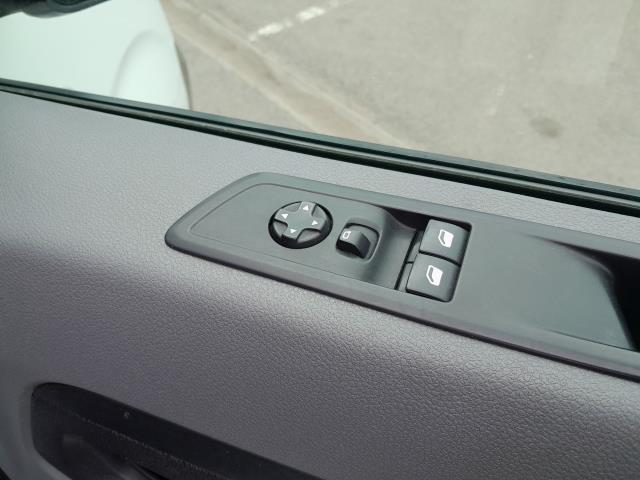 2020 Vauxhall Vivaro L2 2900 1.5D 100PS DYNAMIC H1 (DY69NHA) Image 23