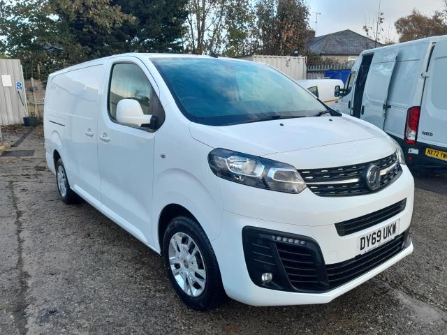 2019 Vauxhall Vivaro 2900 1.5D 100Ps Sportive H1 L2 Van (DY69UKW) Image 2