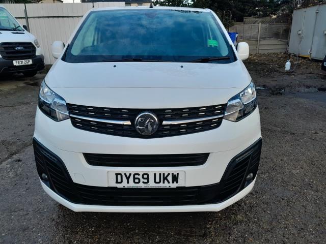 2019 Vauxhall Vivaro 2900 1.5D 100Ps Sportive H1 L2 Van (DY69UKW) Image 3