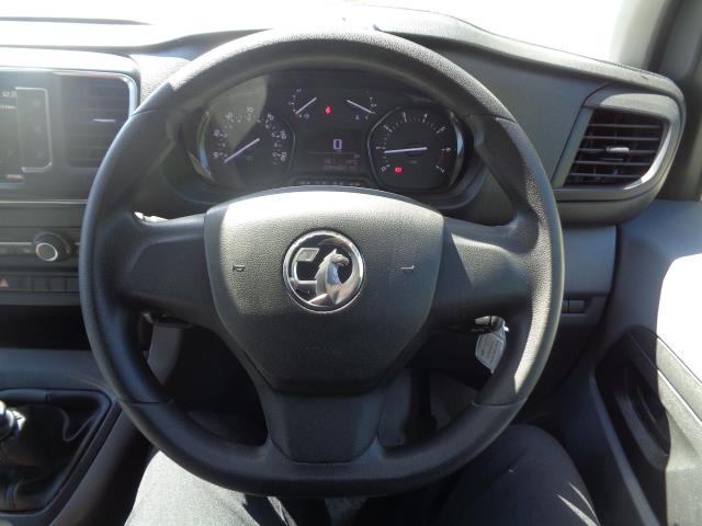 2019 Vauxhall Vivaro 2900 1.5D 100Ps Sportive H1 Van (DY69WEP) Image 25